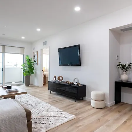 Azalea Residence